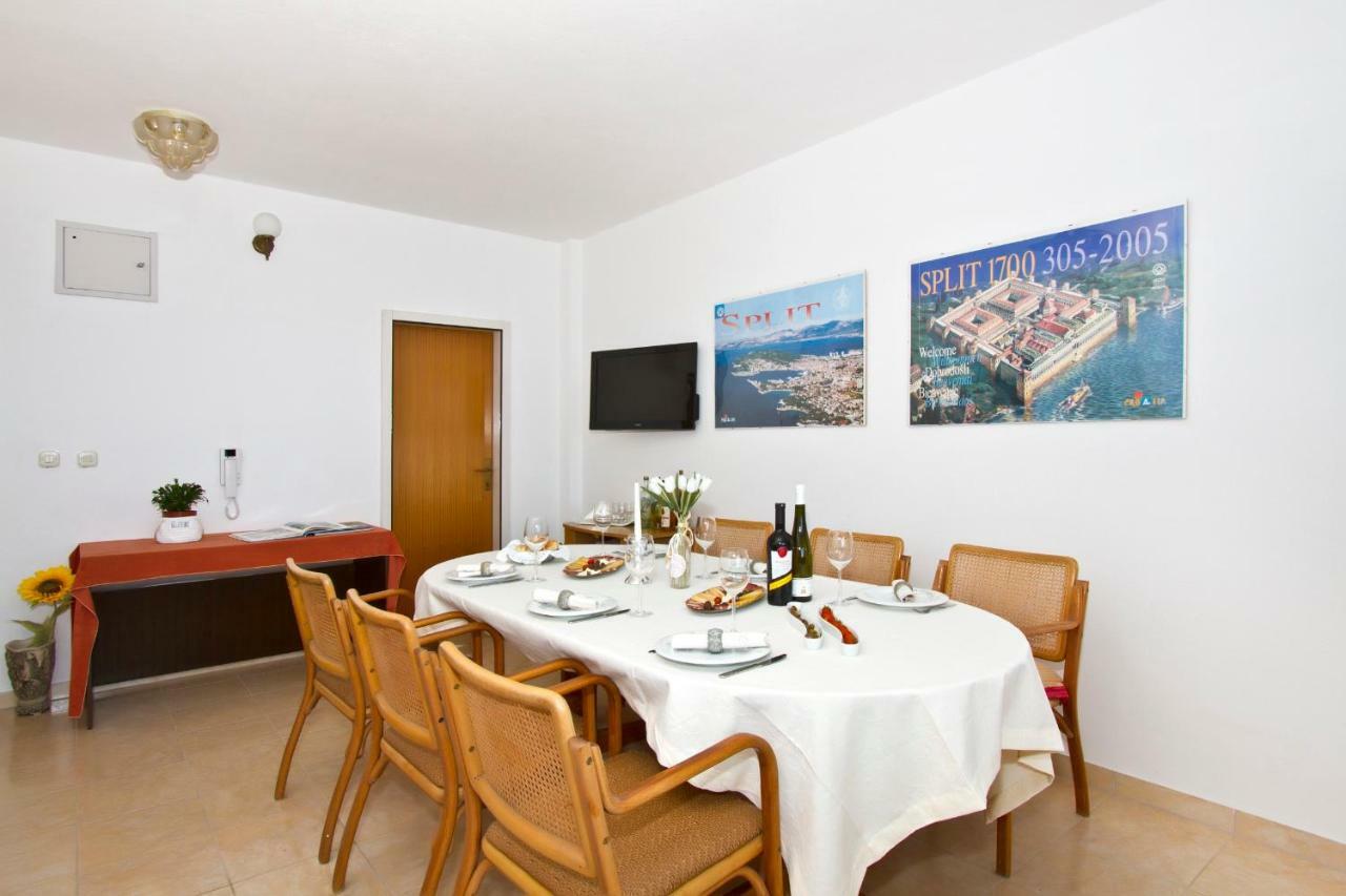 Apartment Topic Near The Beach بودْسْتغانا المظهر الخارجي الصورة